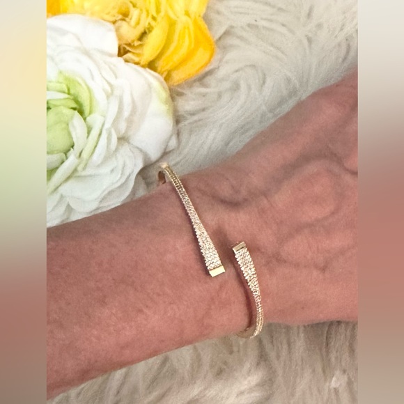 Gold Bangle Bracelet with Micro Pave Diamonds NEW! - Picture 6 of 12